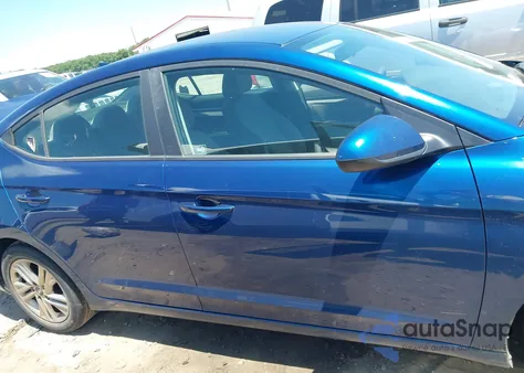 2020 Hyundai Elantra Sel z USA, uszkodzony, nr VIN 5NPD84LF2LH511881